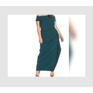 Vince Camuto Side Ruched Off The Shoulder Gown Hunter Green Womens 20W
